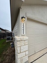 13211 Wood Sedge in San Antonio, TX - Building Photo - Building Photo