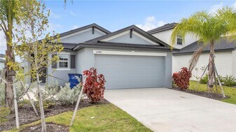 17448 Monte Isola Way in North Fort Myers, FL - Building Photo