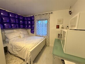 12 NW 91st St in El Portal, FL - Building Photo - Building Photo