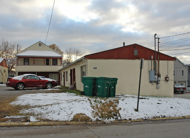 504-506 34th St in Vienna, WV - Building Photo - Building Photo