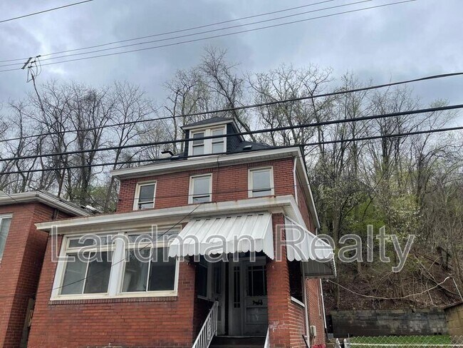 property at 254 Fleet St