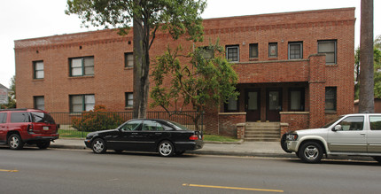 The Villas in Pasadena, CA - Foto de edificio - Building Photo