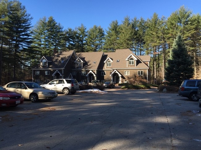 Rye Field Apartments in Effingham, NH - Building Photo - Building Photo