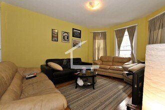 59 Leicester St, Unit 2 in Boston, MA - Foto de edificio - Building Photo
