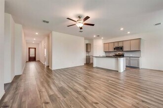 1833 Lake Grove Dr in Little Elm, TX - Building Photo - Building Photo