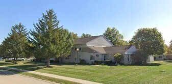 812 Pro Dr in Celina, OH - Building Photo