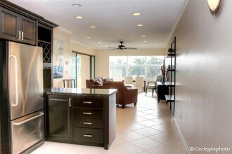 40 Isle of Venice Dr in Fort Lauderdale, FL - Building Photo - Building Photo