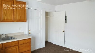 208 N Hamilton St in Ypsilanti, MI - Building Photo - Building Photo