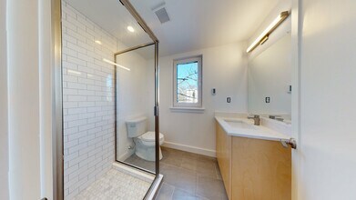 2837 Washington St, Unit 3 in Boston, MA - Building Photo - Building Photo