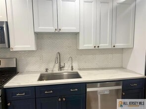 44 Wisteria Ct, Unit 14-5628 in Monmouth Junction, NJ - Building Photo - Building Photo