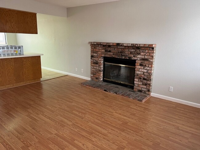 429 S Sunset St in Ridgecrest, CA - Building Photo - Building Photo