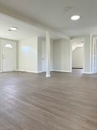 58 Kent St, Unit 2 in Quincy, MA - Foto de edificio - Building Photo
