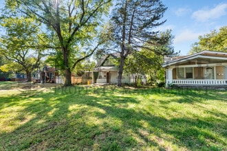 1007 N Yale Ave in Wichita, KS - Building Photo - Building Photo