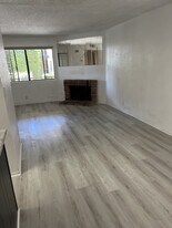 2125 Ohio Ave, Unit A in Signal Hill, CA - Building Photo