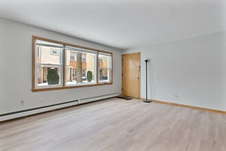 3515 S Harlem Ave in Berwyn, IL - Building Photo - Building Photo