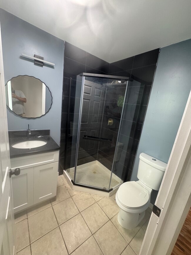 17 9th Ave, Unit 2 in East Orange, NJ - Building Photo - Building Photo