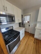 1274 Jackson Ave, Unit 1274 Jackson Ave in Lakewood, OH - Building Photo - Building Photo