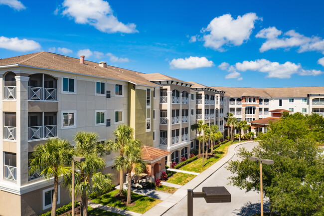 Water's Edge of Bradenton 55+ in Bradenton, FL - Building Photo - Building Photo