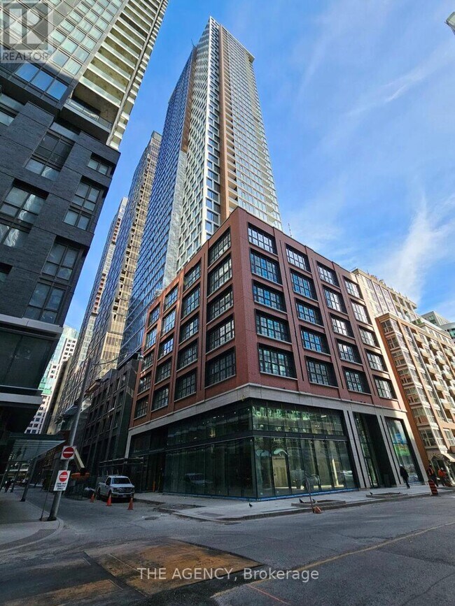 property at 55-3555 Mercer St