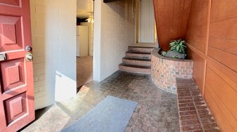 2740 University Ave, Unit 7 in Morgantown, WV - Building Photo