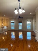 43557 White Cap Terrace in Chantilly, VA - Building Photo