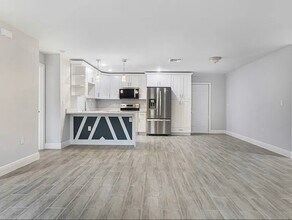 3113 46th St W in Lehigh Acres, FL - Building Photo - Building Photo