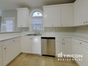 1210 Scandrett Overlook NW in Kennesaw, GA - Building Photo - Building Photo