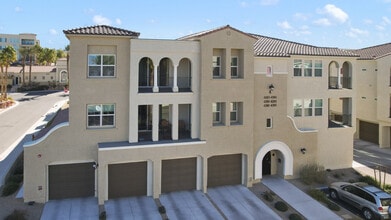 2555 Hampton Rd, Unit 4302 in Henderson, NV - Building Photo - Building Photo