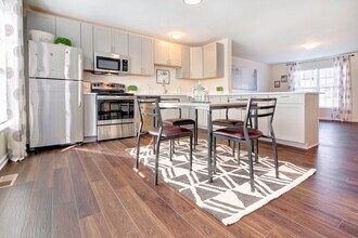 Lark West Lafayette Apartments in West Lafayette, IN - Building Photo - Building Photo