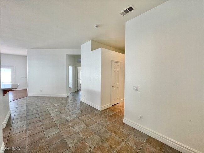 65 Sahalee Dr in Las Vegas, NV - Building Photo - Building Photo