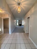 537 Vonbryan Trace in Lexington, KY - Building Photo