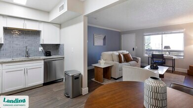 2301 S Valley View Blvd in Las Vegas, NV - Building Photo - Building Photo