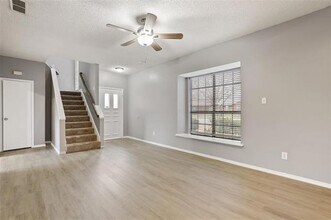 8943-8945 Camfield Wy in Frisco, TX - Building Photo - Building Photo