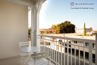 920 Bayswater Ave-Unit -FL3-ID1054 in Burlingame, CA - Building Photo - Building Photo