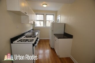 527 W Aldine Ave, Unit A04C in Chicago, IL - Foto de edificio - Building Photo