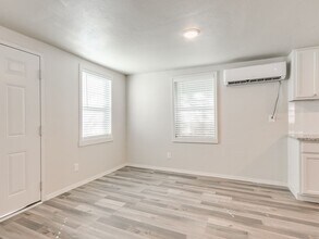 1617 SW 32nd St in Oklahoma City, OK - Building Photo - Building Photo