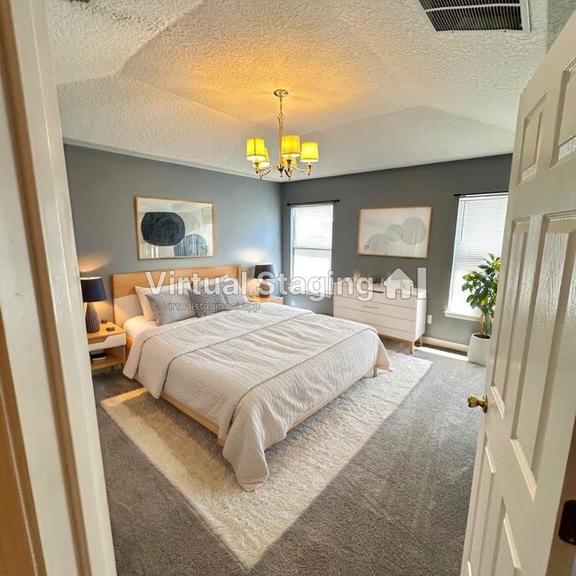 property at 447 Sherwood Oaks Dr