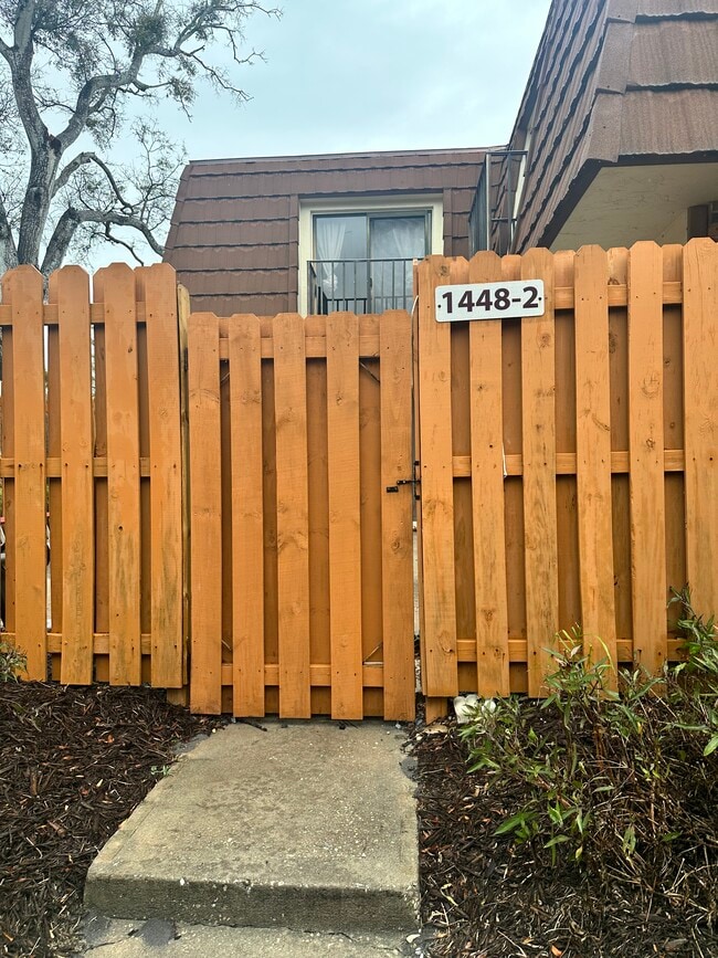 property at 1448 Park Shore Cir
