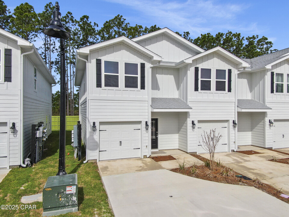 559 Melrose Wy in Panama City Beach, FL - Building Photo