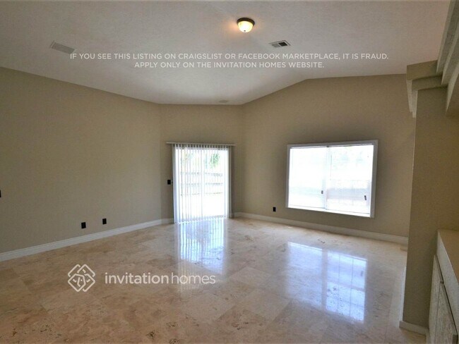 11331 Andy Dr in Riverview, FL - Building Photo - Building Photo