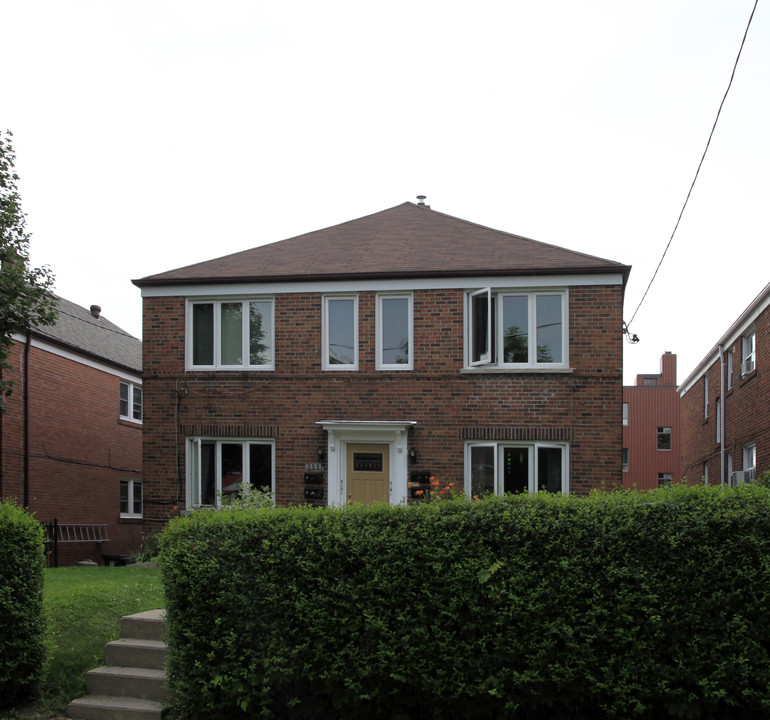 352 Northcliffe Blvd in Toronto, ON - Building Photo