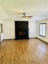 314 W Aven Ave in Nixa, MO - Building Photo - Building Photo