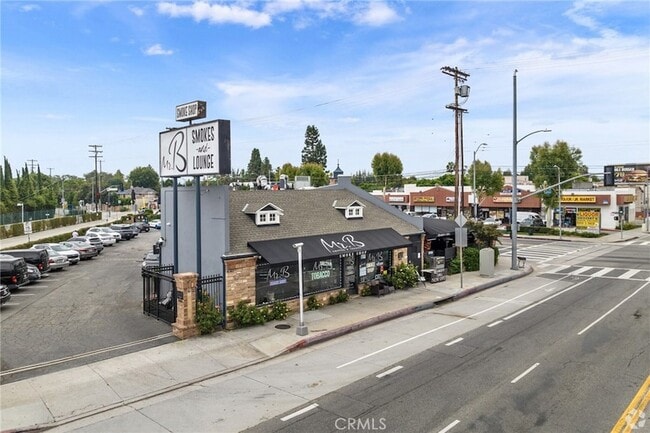property at 6000 Woodman Ave