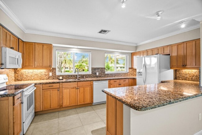 1260 SW 9th St in Boca Raton, FL - Building Photo - Building Photo
