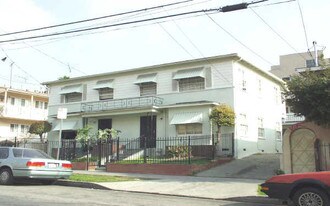 316 Columbia Ave in Los Angeles, CA - Building Photo