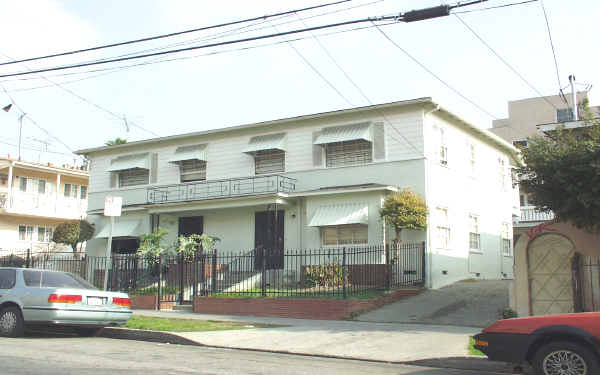 316 Columbia Ave in Los Angeles, CA - Foto de edificio