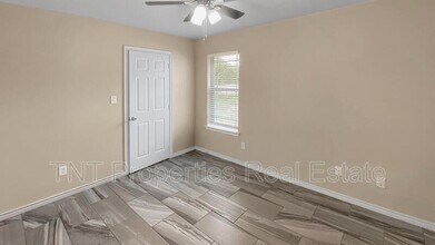 9939 Risky's Ranch Dr in College Station, TX - Building Photo - Building Photo