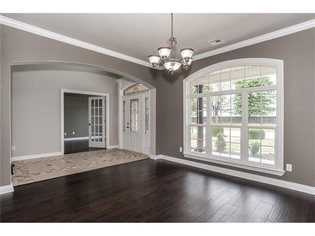 property at 601 Auburn St