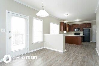 203 Majestic Oak Dr in Garner, NC - Foto de edificio - Building Photo