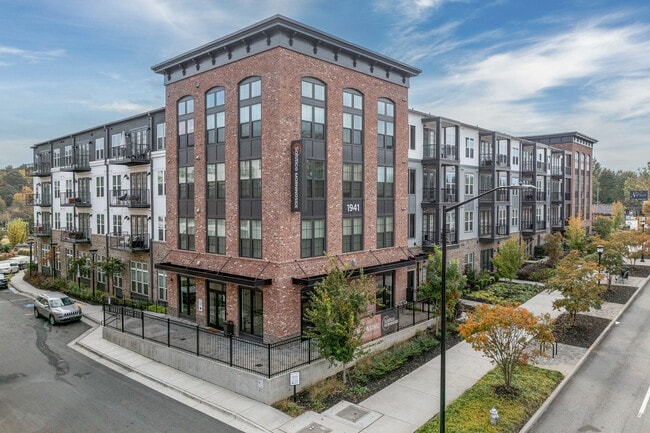 Solstice Morningside